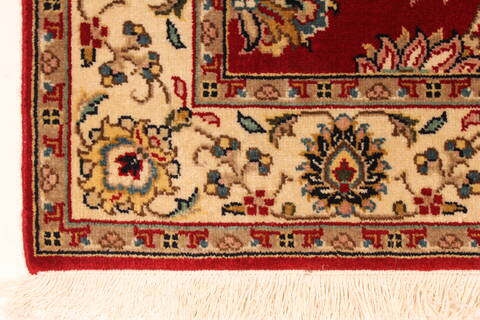 Isfahan Red Hand Knotted 27 X 42  Area Rug 250-28993 Image 1