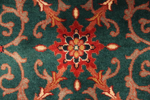 Semnan Red Hand Knotted 24 X 43  Area Rug 250-28995 Image 1