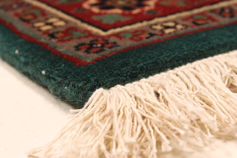 Semnan Red Hand Knotted 24 X 43  Area Rug 250-28995 Image 5