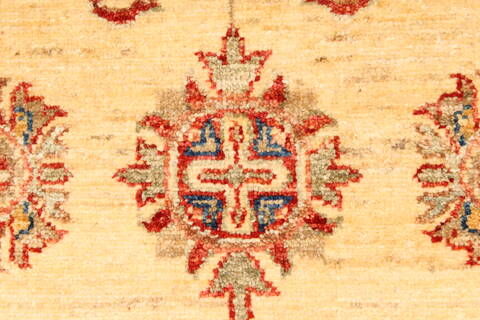 Pishavar Beige Hand Knotted 28 X 43  Area Rug 250-28999 Image 2