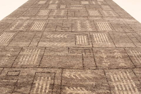Gabbeh Grey Hand Knotted 26 X 311  Area Rug 250-29015 Image 3