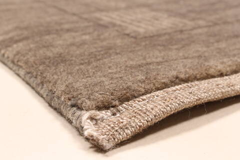 Gabbeh Grey Hand Knotted 26 X 311  Area Rug 250-29015 Image 6