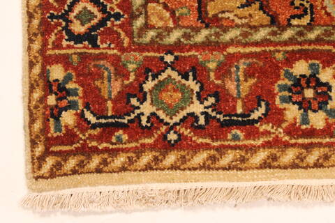 Serapi Beige Hand Knotted 27 X 42  Area Rug 250-29042 Image 6