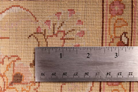 Tabriz Beige Hand Knotted 98 X 131  Area Rug 254-29213 Image 3
