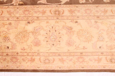 Tabriz Beige Hand Knotted 98 X 131  Area Rug 254-29213 Image 7