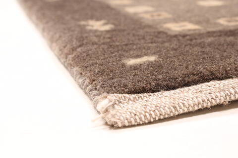Gabbeh Grey Hand Knotted 26 X 310  Area Rug 250-29262 Image 5