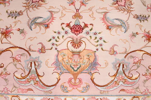 Tabriz Purple Hand Knotted 910 X 134  Area Rug 254-29365 Image 6
