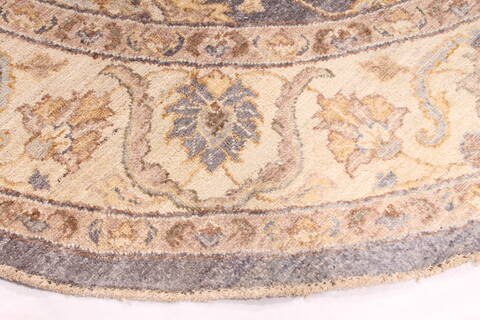 Pishavar Beige Round Hand Knotted 80 X 80  Area Rug 254-29386 Image 3