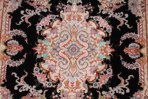 Tabriz Purple Hand Knotted 34 X 53  Area Rug 254-29565 Image 3