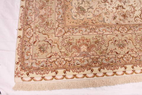 Tabriz Beige Hand Knotted 82 X 100  Area Rug 254-29591 Image 2