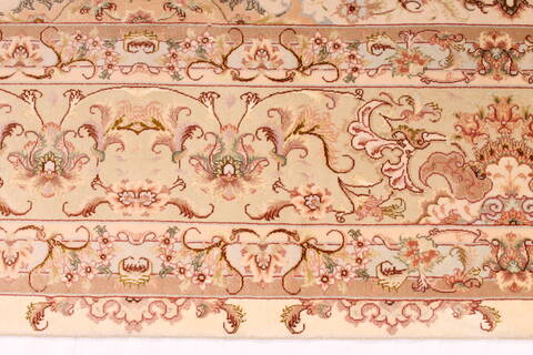 Tabriz Beige Hand Knotted 82 X 100  Area Rug 254-29591 Image 4