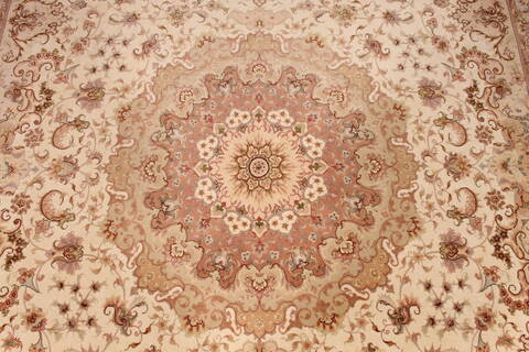 Tabriz Beige Hand Knotted 82 X 1110  Area Rug 254-29602 Image 3
