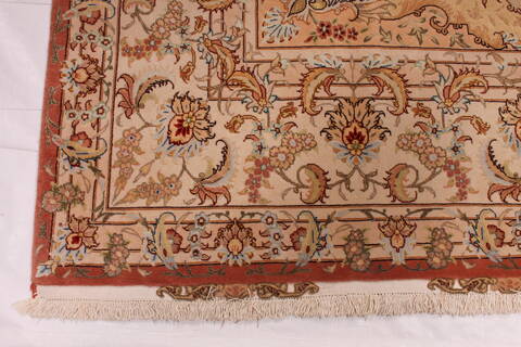 Tabriz Beige Hand Knotted 81 X 120  Area Rug 254-29603 Image 2