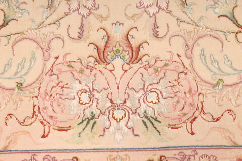 Tabriz Purple Hand Knotted 82 X 1110  Area Rug 254-29605 Image 6