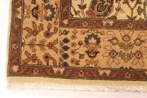 Oushak Beige Runner Hand Knotted 41 X 123  Area Rug 250-29657 Image 6