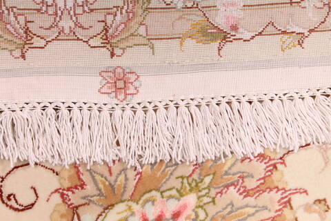 Tabriz Beige Hand Knotted 84 X 118  Area Rug 254-29666 Image 6