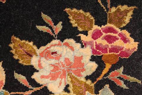 Tabriz Multicolor Hand Knotted 20 X 30  Area Rug 254-29688 Image 5