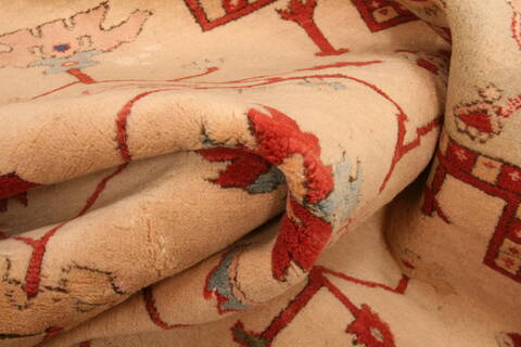 Heriz Beige Hand Knotted 89 X 129  Area Rug 100-29695 Image 3