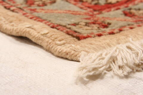 Heriz Beige Hand Knotted 89 X 129  Area Rug 100-29695 Image 7