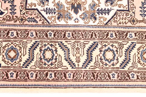 Ardebil Purple Square Hand Knotted 50 X 50  Area Rug 254-29728 Image 3