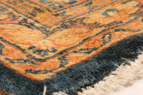 Sarouk Red Hand Knotted 92 X 129  Area Rug 100-29757 Image 1