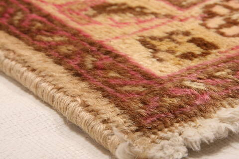 Tabriz Beige Hand Knotted 96 X 128  Area Rug 100-29764 Image 5