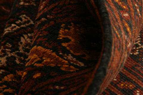 Kunduz Red Hand Knotted 34 X 47  Area Rug 100-29858 Image 2