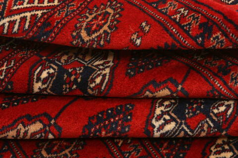 Bokhara Red Hand Knotted 37 X 411  Area Rug 100-29878 Image 3