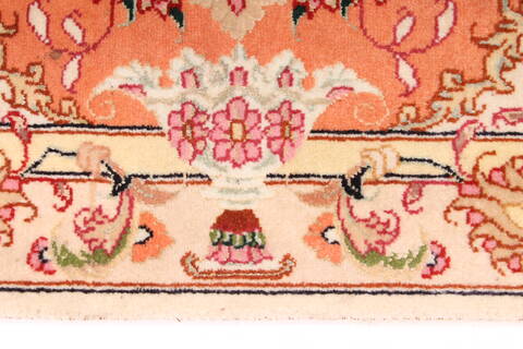 Tabriz Beige Hand Knotted 21 X 30  Area Rug 254-29906 Image 3
