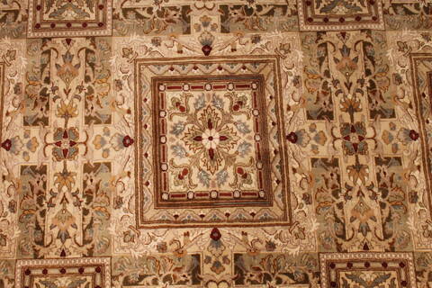 Bakhtiar Brown Hand Knotted 61 X 95  Area Rug 254-30029 Image 2