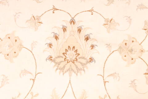 Tabriz Beige Hand Knotted 115 X 163  Area Rug 254-30144 Image 5