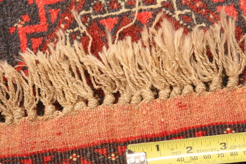 Kunduz Red Hand Knotted 35 X 66  Area Rug 100-30192 Image 5