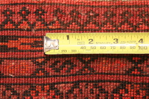 Kunduz Red Hand Knotted 37 X 68  Area Rug 100-30204 Image 4