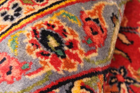 Abadeh Blue Hand Knotted 97 X 145  Area Rug 250-30224 Image 3
