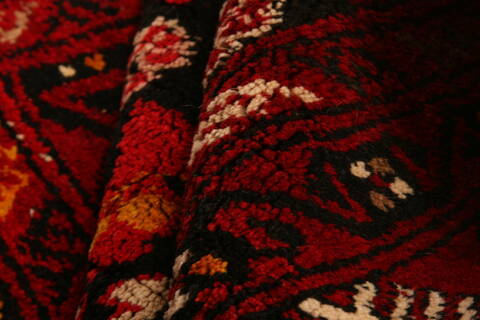 Kunduz Red Hand Knotted 38 X 49  Area Rug 100-30244 Image 2