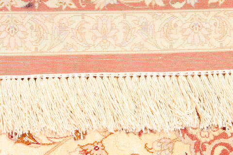Qum Red Hand Knotted 45 X 67  Area Rug 254-30285 Image 4
