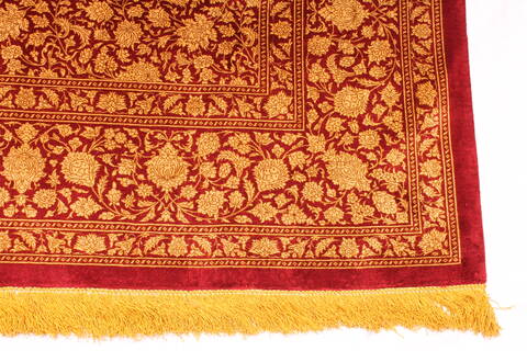 Qum Beige Hand Knotted 84 X 118  Area Rug 254-30330 Image 1