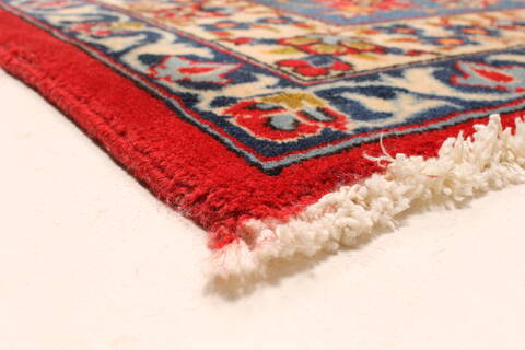 Najaf-abad Red Hand Knotted 102 X 150  Area Rug 250-30371 Image 11