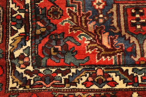 Bakhtiar Beige Hand Knotted 120 X 151  Area Rug 250-30396 Image 3