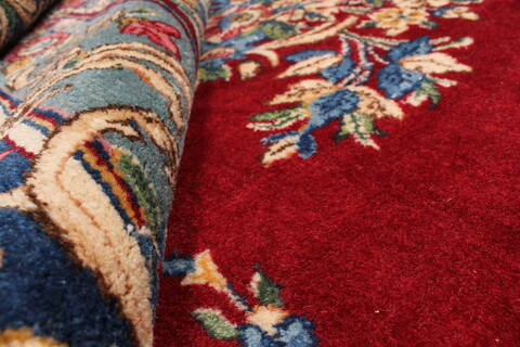 Kerman Red Hand Knotted 115 X 169  Area Rug 250-30400 Image 10