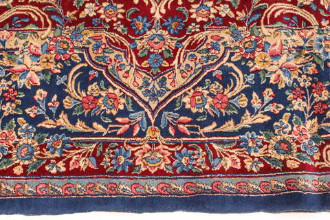 Kerman Red Hand Knotted 115 X 169  Area Rug 250-30400 Image 2