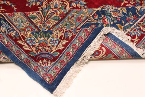 Kerman Red Hand Knotted 115 X 169  Area Rug 250-30400 Image 9