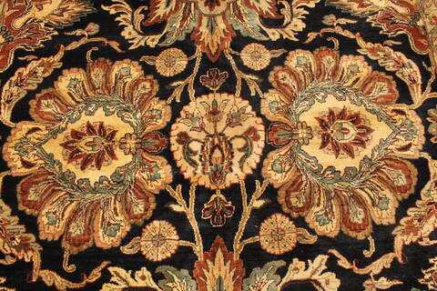 Agra Beige Hand Knotted 102 X 1310  Area Rug 250-30411 Image 7