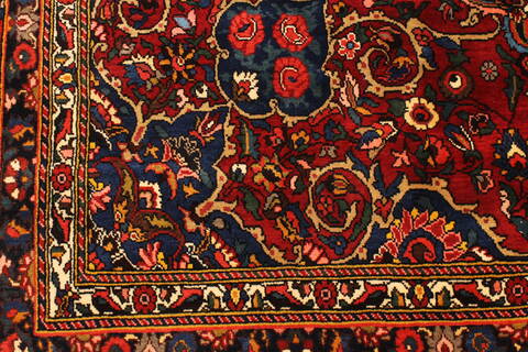 Bakhtiar Beige Hand Knotted 100 X 140  Area Rug 250-30412 Image 3
