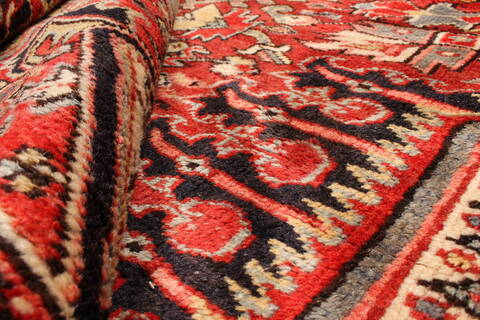Heriz Red Hand Knotted 112 X 149  Area Rug 250-30413 Image 6