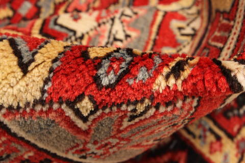 Heriz Red Hand Knotted 112 X 149  Area Rug 250-30413 Image 9