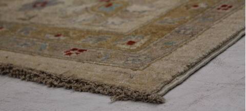 Pishavar Beige Machine Made 84 X 115  Area Rug 400-30417 Image 11