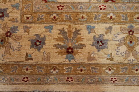 Pishavar Beige Machine Made 84 X 115  Area Rug 400-30417 Image 3