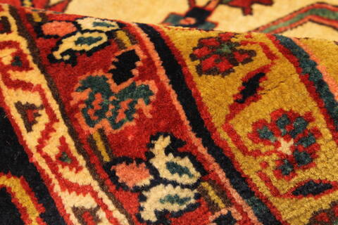 Heriz Red Hand Knotted 116 X 166  Area Rug 250-30420 Image 12