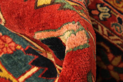 Heriz Red Hand Knotted 116 X 166  Area Rug 250-30420 Image 13
